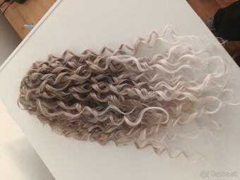 Mystery box kozmetiky a clip in vlasy živé - 2