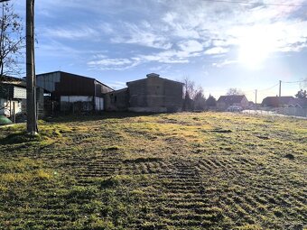 Prenájom pozemku na parkovanie alebo skladovanie - 2