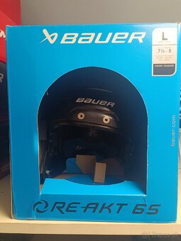 Hokejová prilba - 2