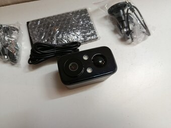 Wi-Fi kamera IHOXTX DF220 so solarnym panelom 30€ - 2