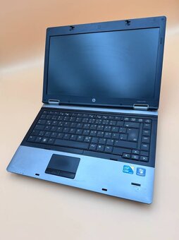 Notebook 14" HP.Intel i5-M520 2x2,40GHz.8gb ram.240gb SSD - 2