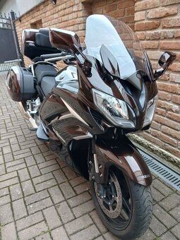 YAMAHA FJR 1300 AE - 2