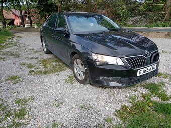 Rozpredám Superb 3 1.6 tdi - 2