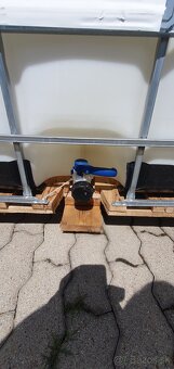 IBC kontajner 1000l - 2