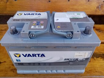 AUTOBATÉRIA - AKUMULÁTOR - Baterka ..12v .-- - 2