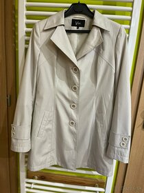 Koženkový krémový dámsky kabát - 2