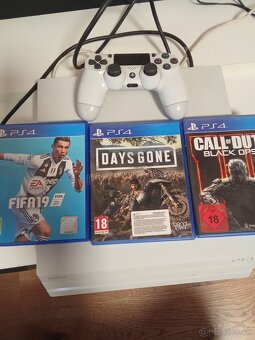 PS4 pro.1tb - 2
