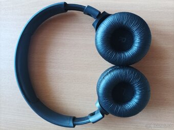 JBL bezdrotove sluchadla - 2