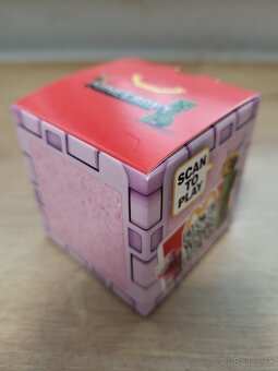 Predám McDonald's Minecraft Pink - 2