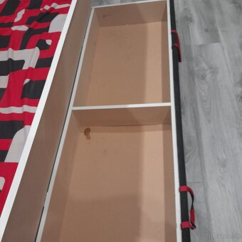Predám rozkladaciu posteľ s matracom - 2