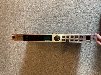 Behringer Feedback Destroyer Pro DSP1124P - 2