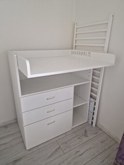 Prebaľovací pult so zásuvkami IKEA Stuva - 2