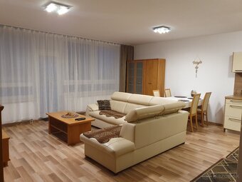 Ubytovanie v apartmáne za super cenu v centre Popradu - 2