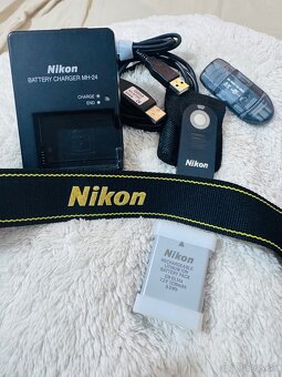 Zrkadlovka Nikon D5500 18-55 VR II Kit (čierna) - 2