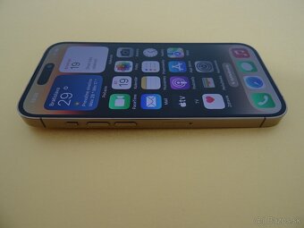 iPhone 14 PRO 256GB GOLD - ZÁRUKA 1 ROK - 100% BATERIA - 2