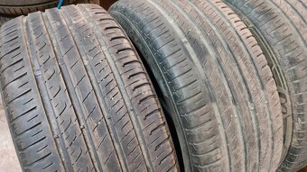 Predám sadu letnych pneu Barum bravuris 215/55 r16 - 2