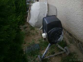 miešačka na 220v - 2