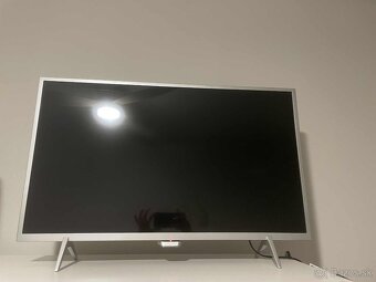 Philips 32PFS6402 Ambilight, Android TV - 2