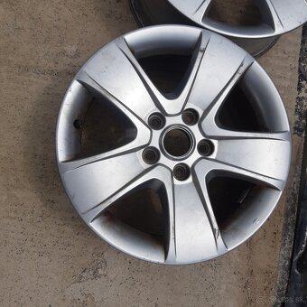 Predam hlinikove disky na Skoda octavia 2,, 16 zoll - 2