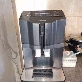 Kavovar siemens EQ 300 - 2