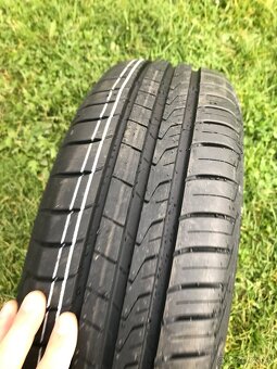 Nepoužívaná letná pneu Hankook 195/65 R15 - 2