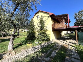 NA PREDAJ - RODINNÝ DOM, ZLATÉ, 8 KM OD BARDEJOVA - 2