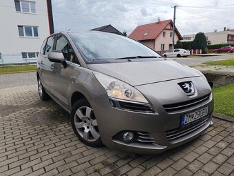 Peugeot 5008 1.6 e-HDI - 2
