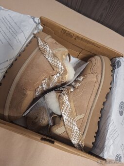 Kúpim topánky Chunky tenisky UGG Lowmel - 2