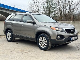 Kia Sorento Sorento 2.2 CRDi 4WD 7-miestne - 2