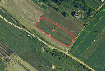 Ponúkame na predaj stavebný pozemok o výmere 1 523m2 - 2