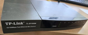 8-portový switch  TP-LINK TL-SF1008M - 2