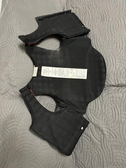 Bezpecnostna vesta 8-11r - 2