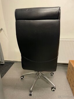 Kancelárska stolička - 2