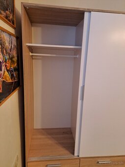 Zatahovacia skriňa - 2