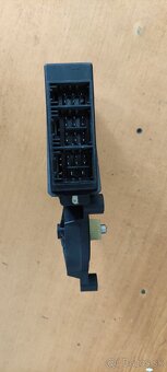 Motorček sťahovania okien - 2