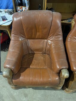 Predam dve kožené Kresla - 2