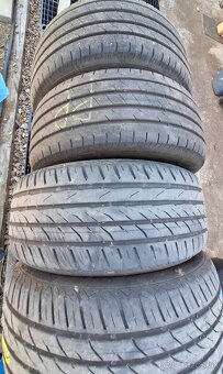 215/55/R17 Letné pneu - 2