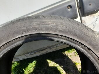 Predam letne pneumatiky 2ks 235/45r18 - 2