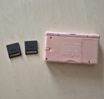 Nintendo ds lite + 2 hry - 2