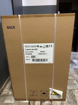 Mraznička TEFCOLD UF100GCP - 2