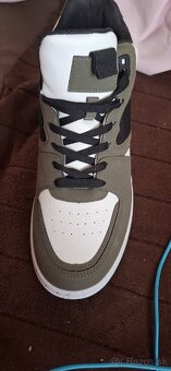 Predam nove tenisky - 2