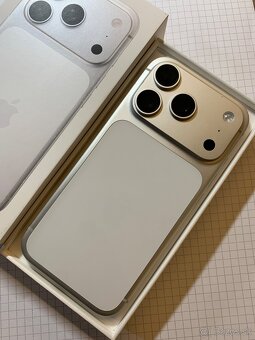 Apple iPhone 27 Pro 256gb silver - 2