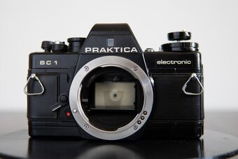 Praktica BC1 Electronic + obal - 2