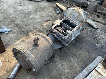 Predám prevodovku z DH 112 robur - 2