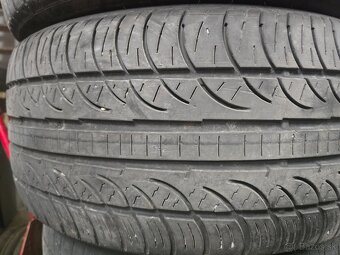 Predam pneumatiky Pirelli 265/40 R20 - 2