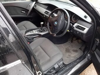 Rozpredam bmw e60 na diely - 2