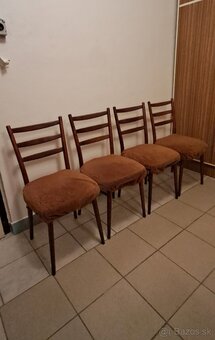 Staré retro stoličky - 2