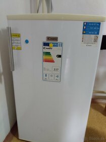 mini chladnička z mrazničkou - 2
