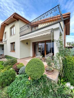 NEW LIVING - exkluzívne 5 izbový rodinný dom s garážou v Pi - 2