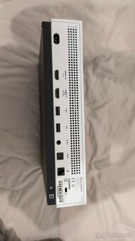 Xbox One S - 2